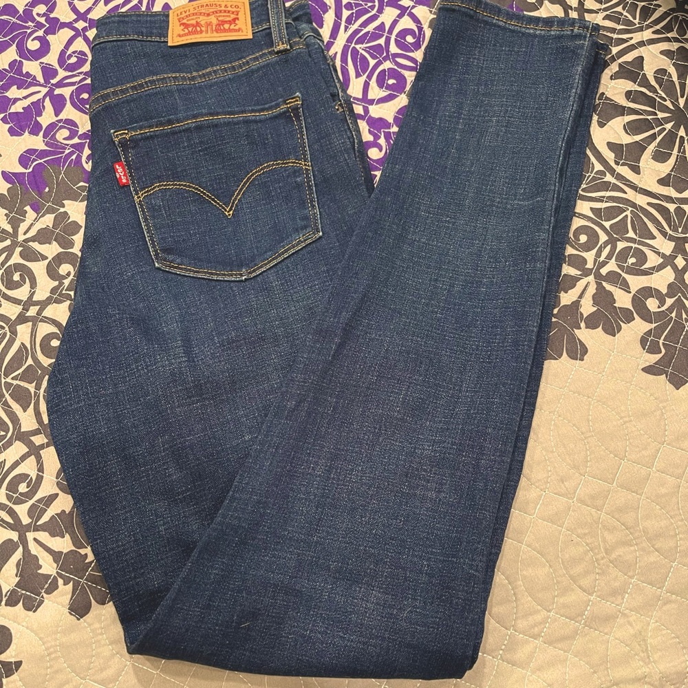 NWOT-LEVIS 721 HIGH RISE SKINNY JEANS